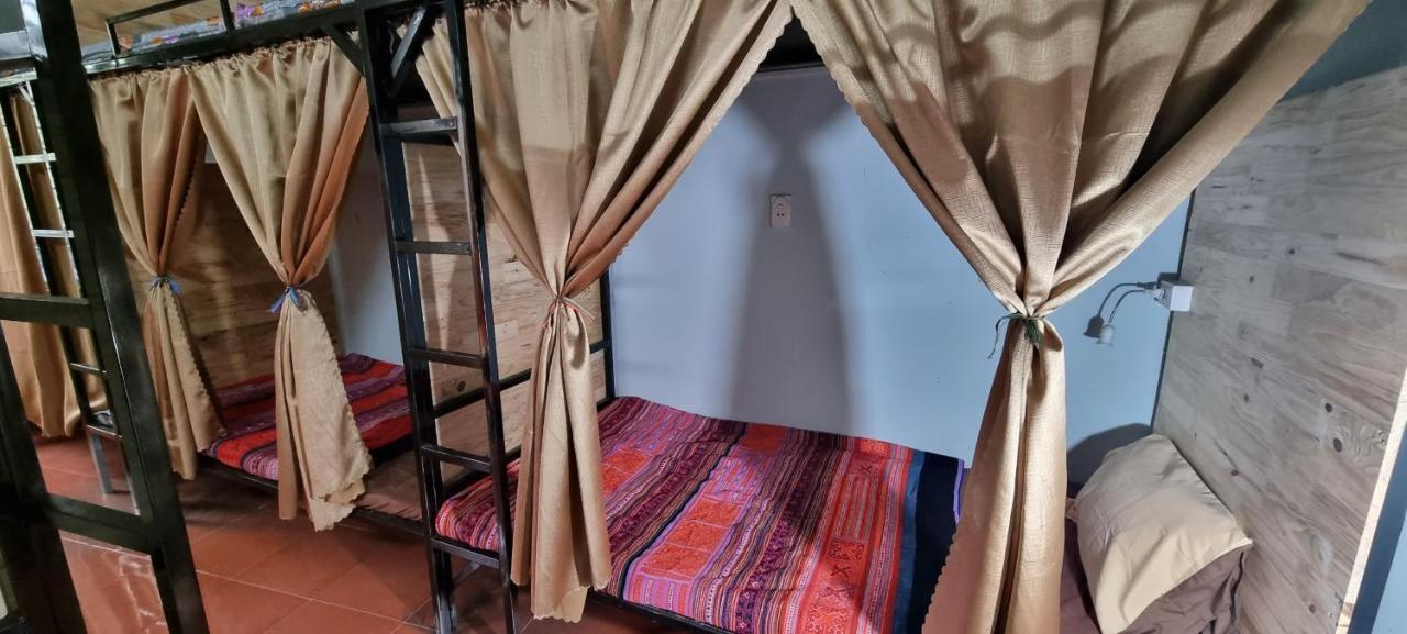 Rainbow House Ha Giang Hostel Buitenkant foto