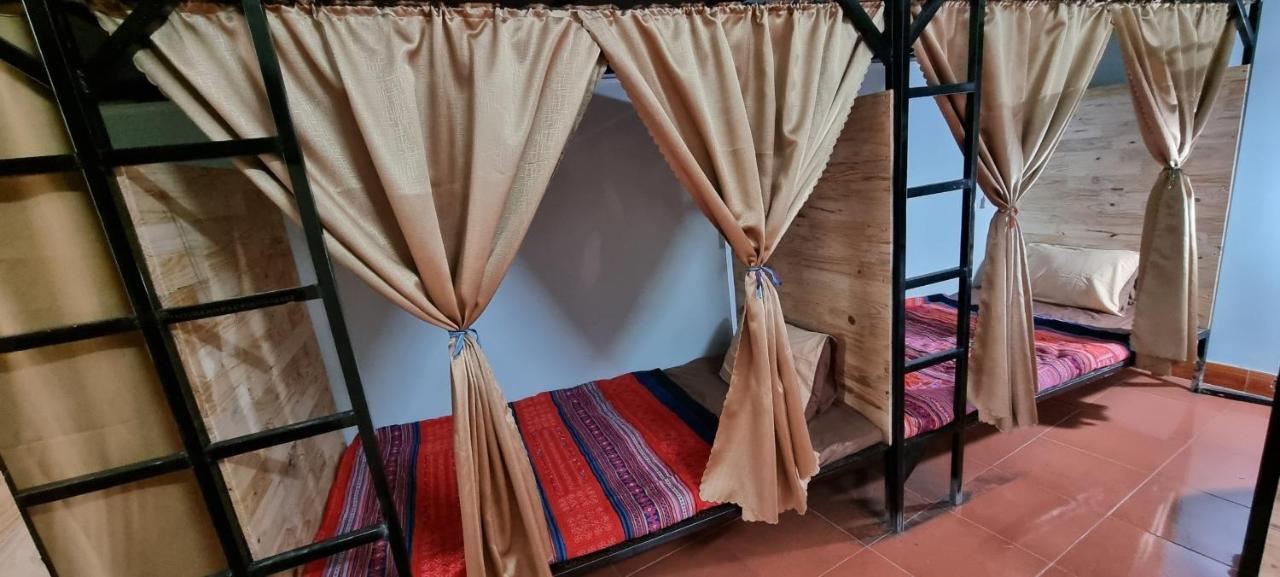Rainbow House Ha Giang Hostel Buitenkant foto