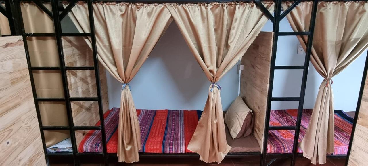 Rainbow House Ha Giang Hostel Buitenkant foto